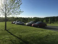 Loudoun Valley Manor - parking