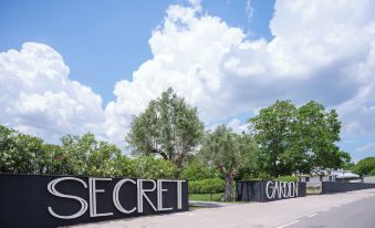 Secret Garden Resort & Spa