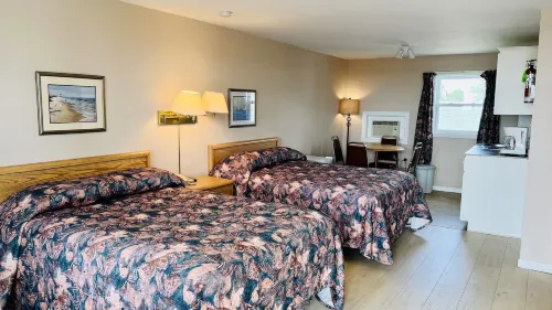 Anne Shirley Motel & Cottages - 2-Star