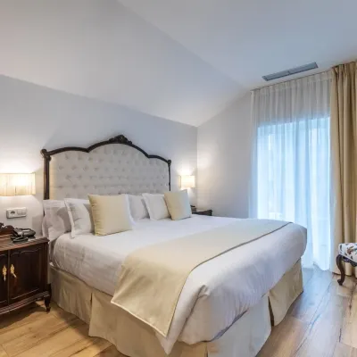 Suite Home Pinares Hotels near Santander Convention Centre