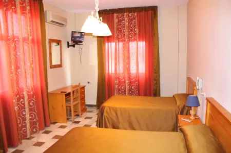 Hotel Santa Fe Отели в г. Вега-де-Гранада