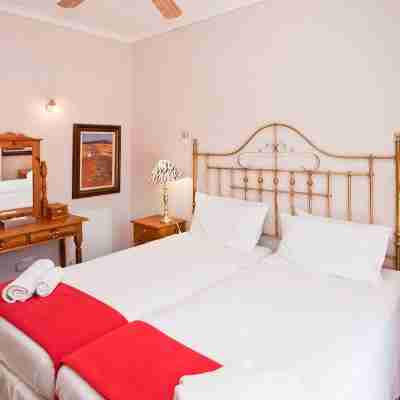 Red Stone Hills Rooms