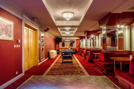 Hotel Mazurkas Отели в г. Ожарув-Мазовецкий