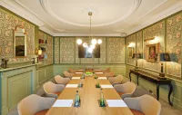 Milford Hall Salisbury Hotels in Woodford