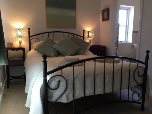 5 Charlton Mill Way B&B - sarapan
