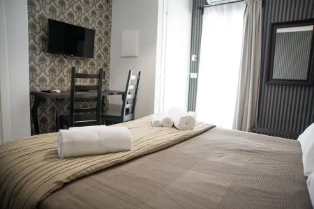 B&B BaRock Отели рядом с достопримечательностью «Via Nicolaci»