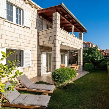 Villa Vista Old Town
