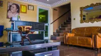 Sheilas Executive Hotel & Lodge - Pools