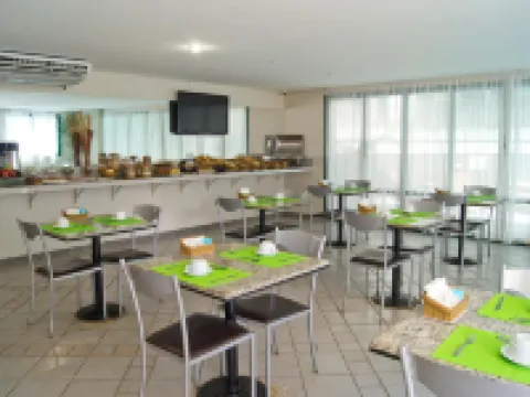 Costa Victoria Residence Sem Cafe Hotels in Vitoria