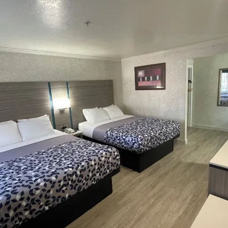 Discovery Inn