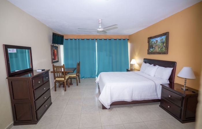 Jarabacoa River Club & Resort