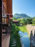 Phong Nha Mountain House Hotels in Sơn Trạch