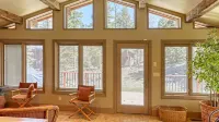 Charming 3-bedroom chalet right off the ski slopes!