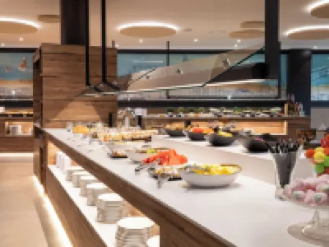 ホテル セス ポート シウタデラ シウタデリャのホテル