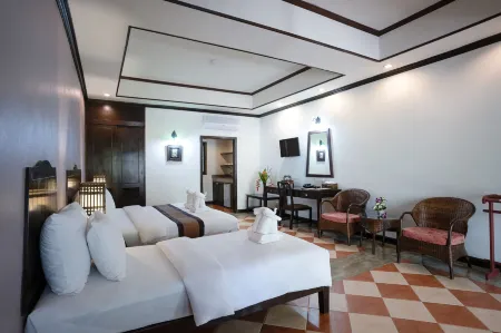 Ayara Villas Отели рядом с достопримечательностью «Beyond Boxing Stadium - Bang Neang Khaolak»