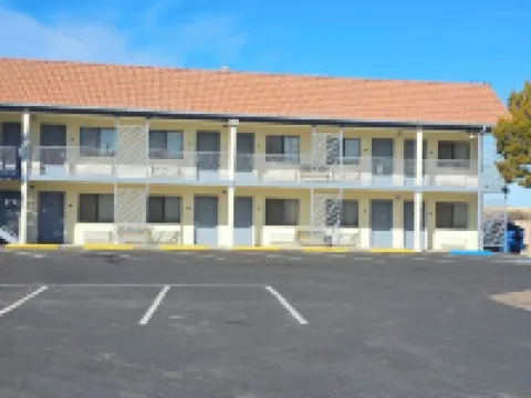 Travel Inn & Suite アパッチのホテル