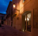 Le Club Boutique Hotel