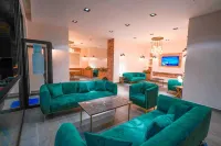 Hotel Amore - Bintang 3
