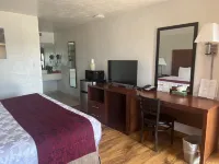 Red Carpet Inn Medford