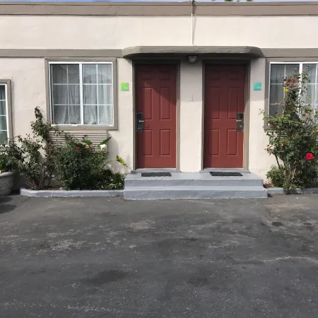Geneva Motel Daly City