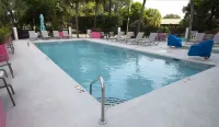 Aqua Beach Inn - Sea View