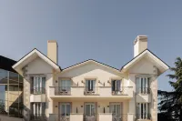 Hotel Pax Torrelodones Hotels near DIF Centro de Entrenamiento Funcional
