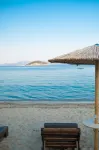Blue Crystal Villa - Beach