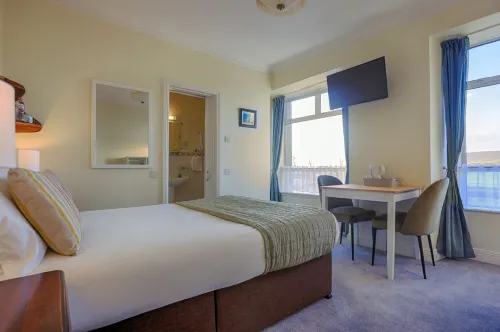 The Waterfront Hotels in Dingle