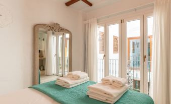 Casa Esmeralda - Luxury Boutique Apartments Old Town