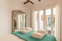Casa Esmeralda - Luxury Boutique Apartments Old Town