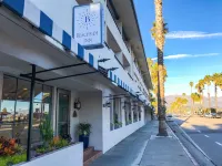 Beachside Inn Hotels near COACH Outlet