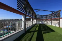 Dorcas Tourist Hostel - Hostels