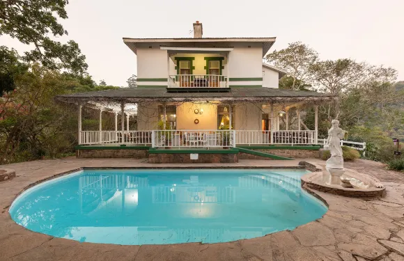 羅伊斯頓廳旅館