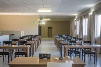 Calvinia Hotel - Parking