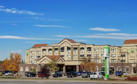 Holiday Inn Lethbridge Отели рядом с достопримечательностью «Летбриджський університет»