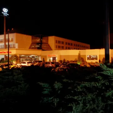 DoubleTree by Hilton Hotel Fayetteville