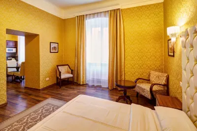 Lviv Apartments Hotels near Boim Chapel