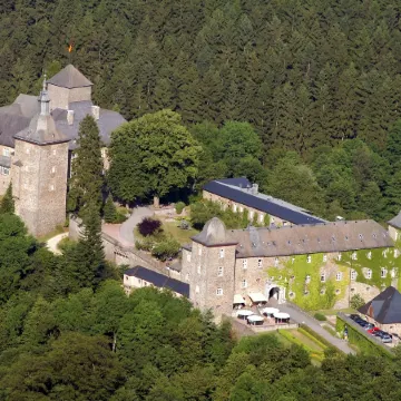 Hotel Und Restaurant Burg Schnellenberg