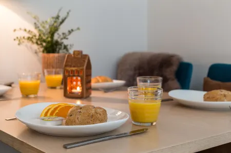 Enter City Apartment Hotel Отели рядом с Аэропорт Тромсё