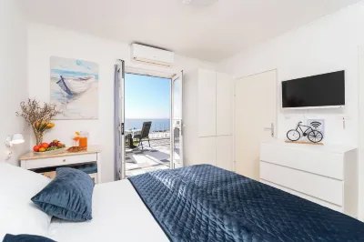 勞拉客房公寓飯店 住宿飯店