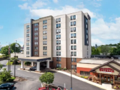 ハンプトン イン ピッツバーグ / モンロービル モンロービルのホテル