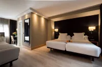 Hotel Plaza Hotels in La Coruna