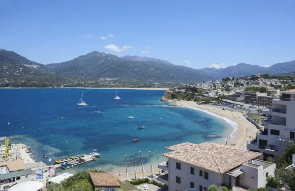 勒納普圖酒店及水療中心