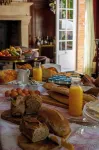 Castel Bois Marie, Maison d'hôtes - breakfast