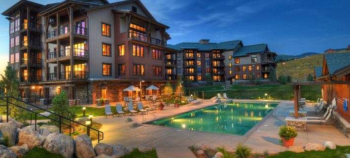 Trailhead Lodge Hotels in Routt County