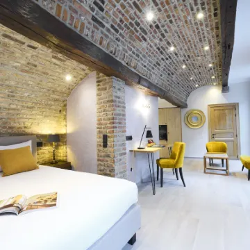 Les Tanneurs Hoteles cerca de Gare De Namur Station