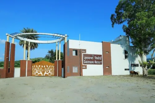 Dasmaya Resort Hotels in Ganeshpura