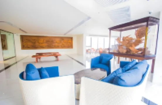 曼谷帕納萊飯店 - 朗南