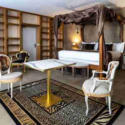 Le Clos Violette d'Aglaé Rooms