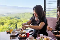 One Niseko Resort Towers - breakfast